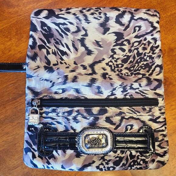 Sienna Ricchi ~ Cheetah Print ~ Wallet or Wristlet - Picture 4 of 7